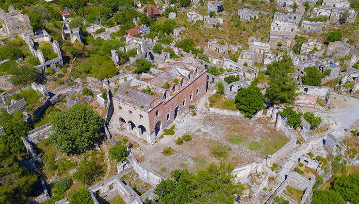 Muğla Kayaköy ve Şövalye Adası’nda kaçak yapılaşma var